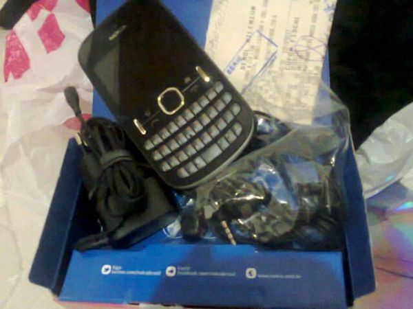 Nokia Asha 201 - Seminovo.